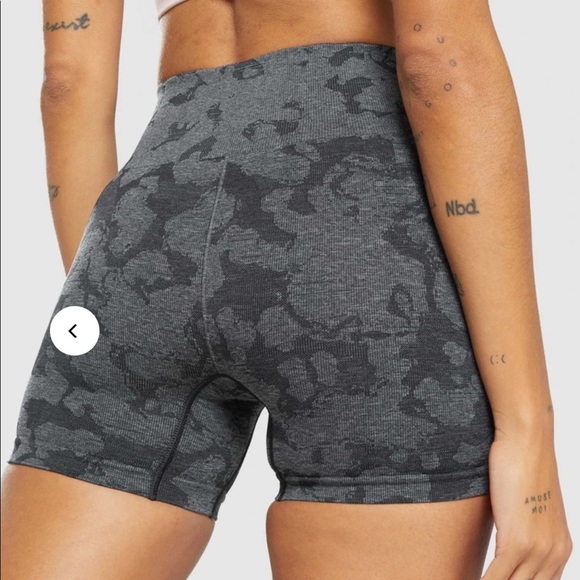 Gymshark Adapt Camo Seamless shorts - like new - Picture 2 of 4